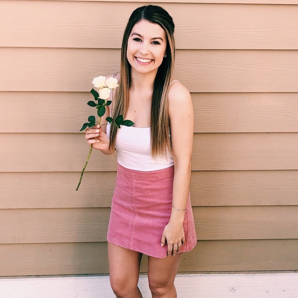 Meet your Posher, Abby Rose